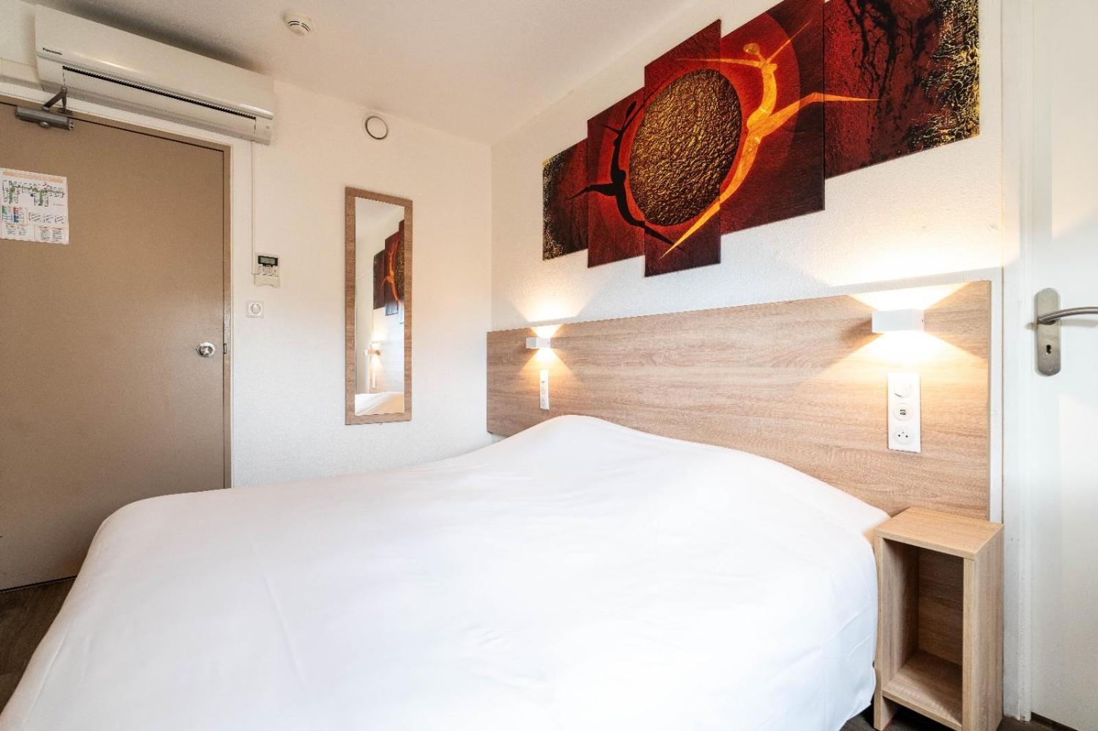 Kyriad Direct Brignoles - Provence Verte Экстерьер фото