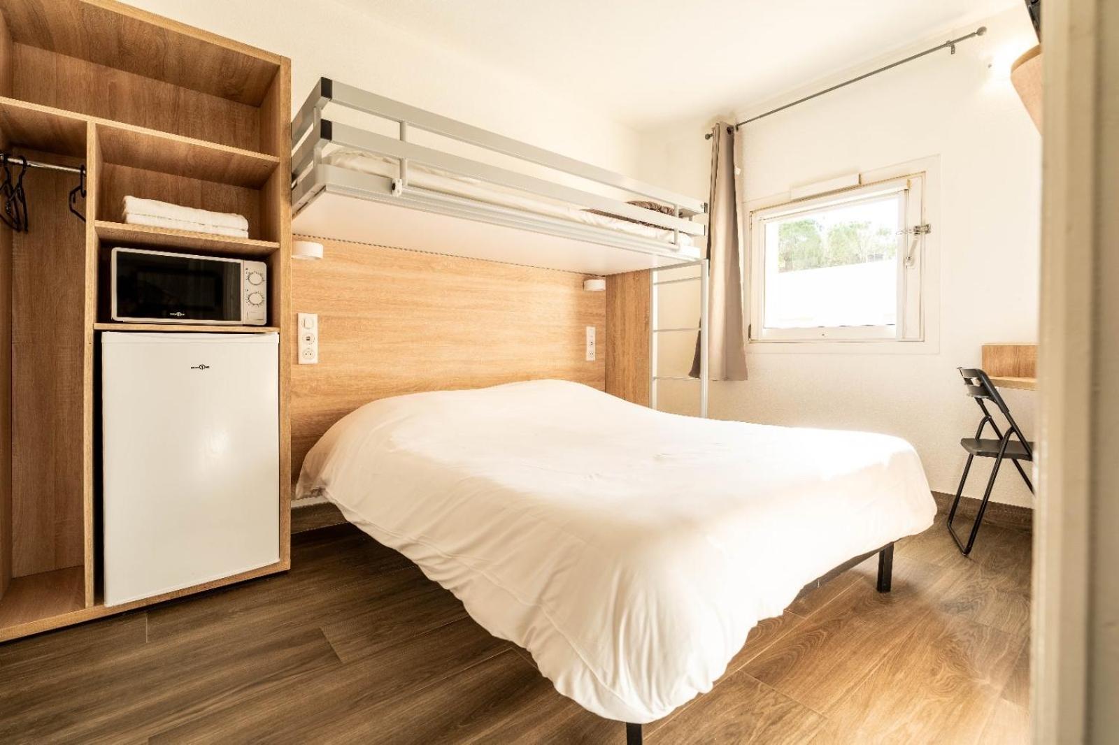 Kyriad Direct Brignoles - Provence Verte Экстерьер фото